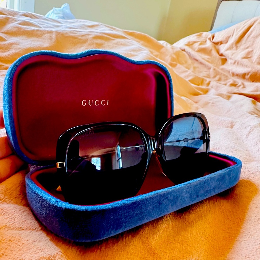 GUCCI sunglasses